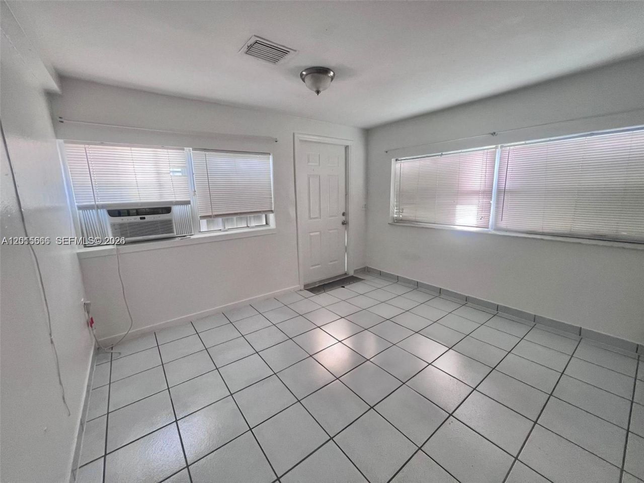 1465 SW 28th Way, Fort Lauderdale, FL 33312 Photo