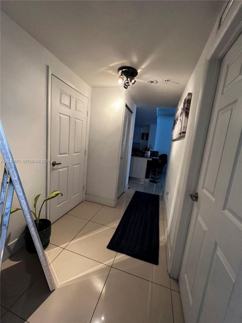 2300 NW 7th Street , Unit 304, Miami, FL 33125 Photo