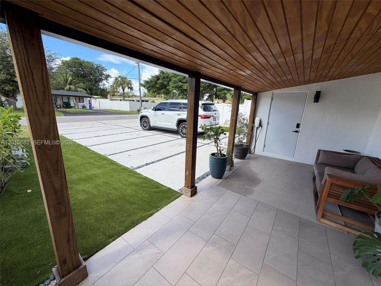 310 NE 12th Ave, Pompano Beach, FL 33060 Photo