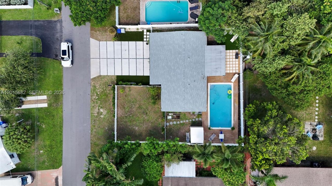 310 NE 12th Ave, Pompano Beach, FL 33060 Photo
