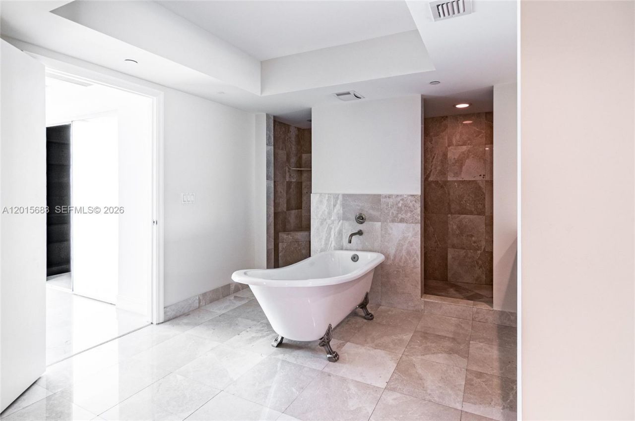 Please Call For Address, Unit 1807, Aventura, FL 33160 Photo