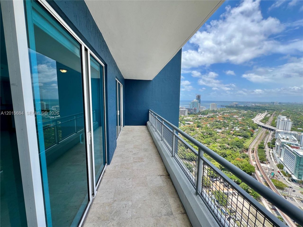 60 SW 13th St , Unit 3609, Miami, FL 33130 Photo
