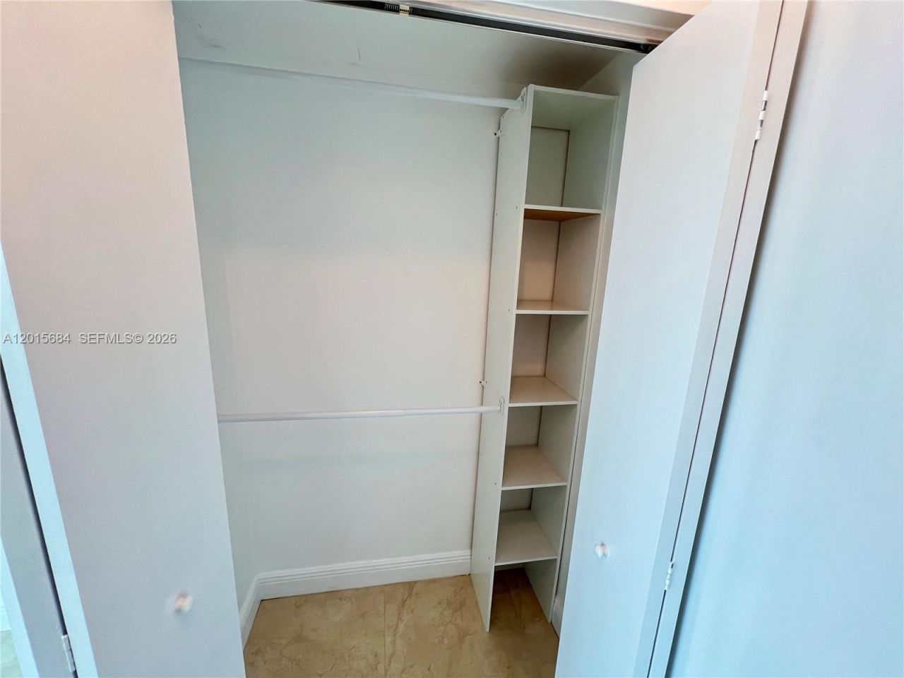 60 SW 13th St , Unit 3609, Miami, FL 33130 Photo