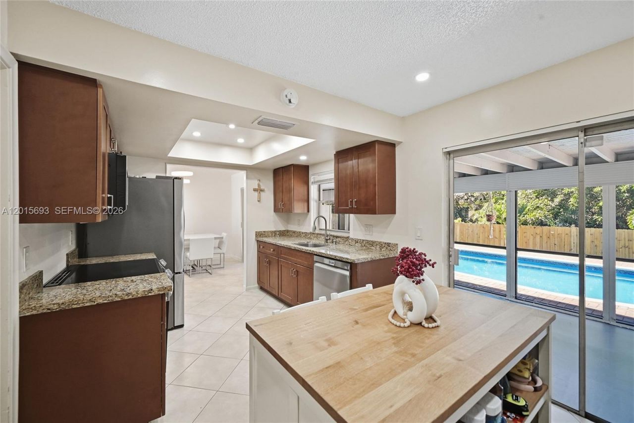 8972 SW 8th St , Boca Raton, FL 33433 Photo