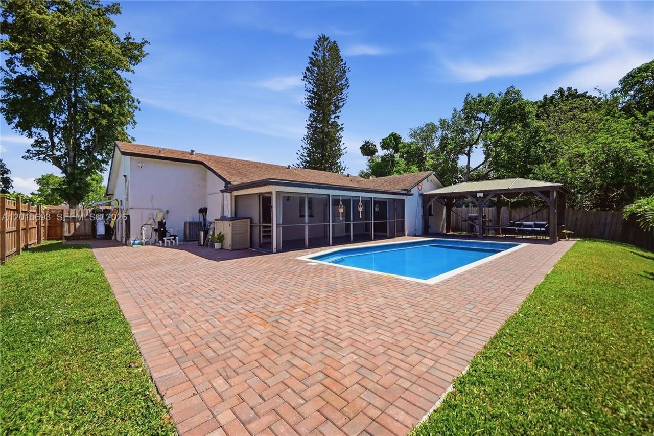 8972 SW 8th St , Boca Raton, FL 33433 Photo