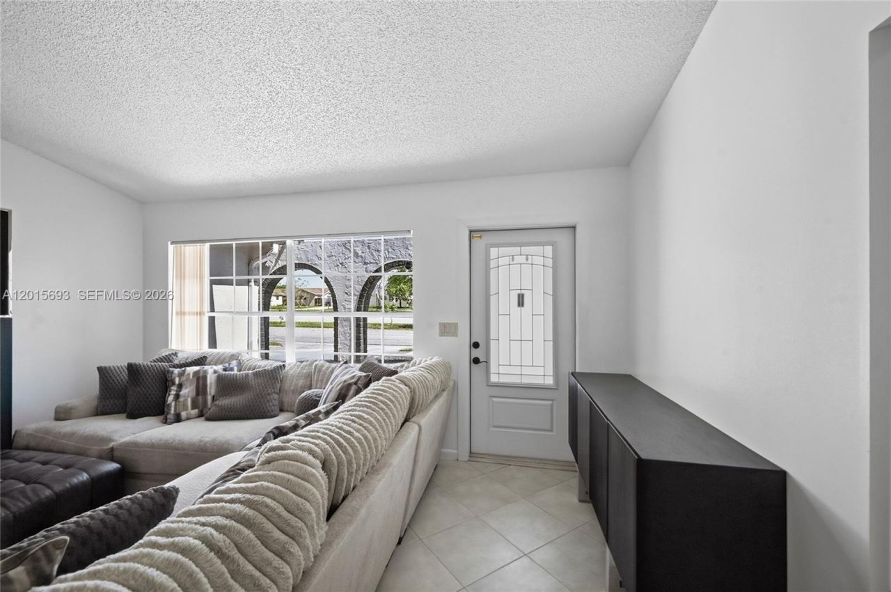 8972 SW 8th St , Boca Raton, FL 33433 Photo