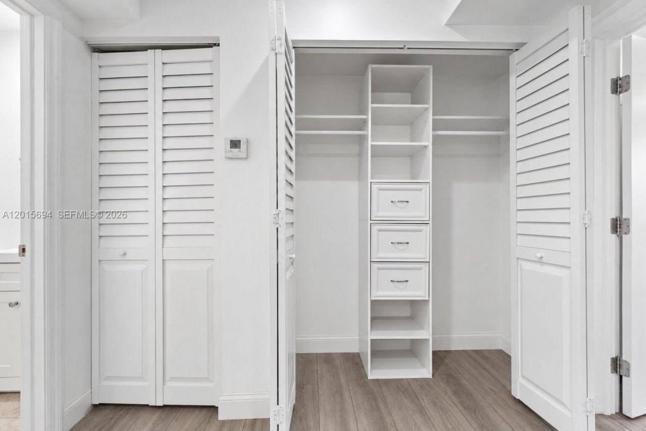 8550 Byron Ave, Unit 2G, Miami Beach, FL 33141 Photo