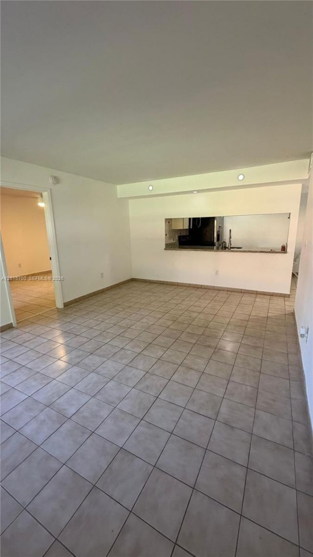 6385 W 27th Ave , Unit 11-3, Hialeah, FL 33016 Photo