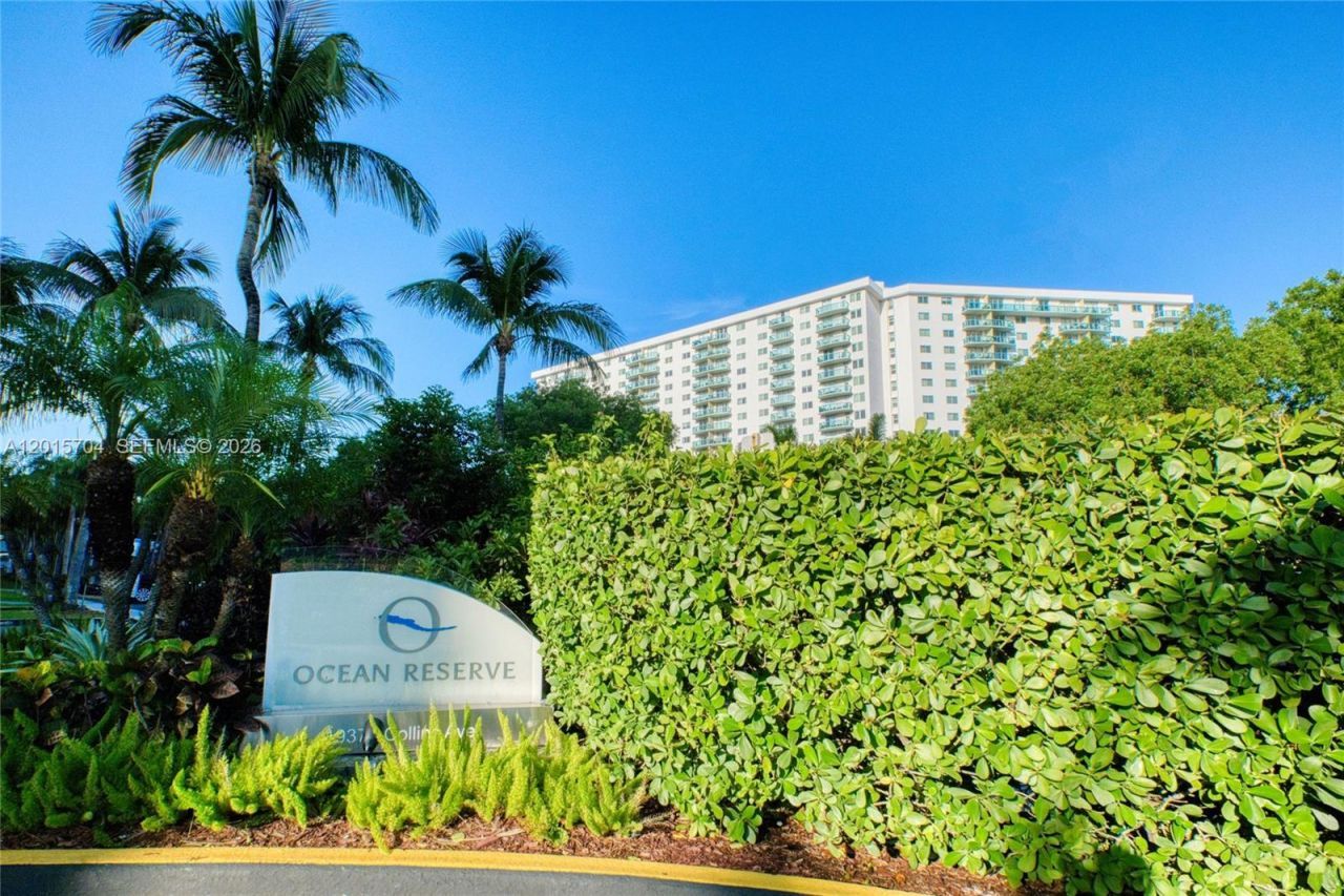 19370 Collins Ave , Unit 826, Sunny Isles Beach, FL 33160 Photo