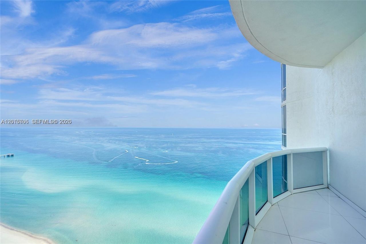 15811 Collins Ave , Unit 3302, Sunny Isles Beach, FL 33160 Photo