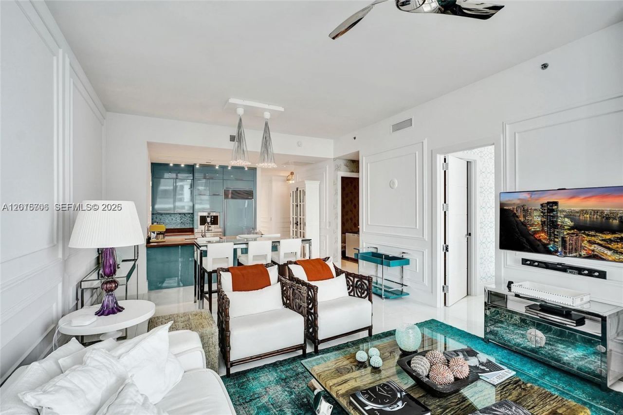 15811 Collins Ave , Unit 3302, Sunny Isles Beach, FL 33160 Photo