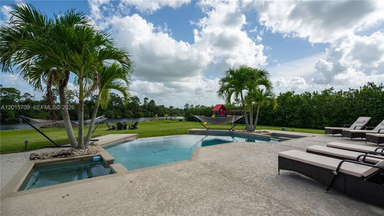 6152 SW Banks St , Palm City, FL 34990 Photo