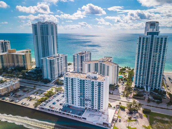 3001 S Ocean Dr , Unit 703, Hollywood, FL 33019