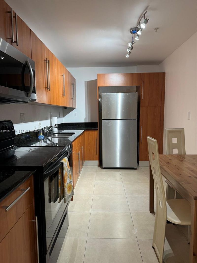 3001 S Ocean Dr , Unit 703, Hollywood, FL 33019 Photo