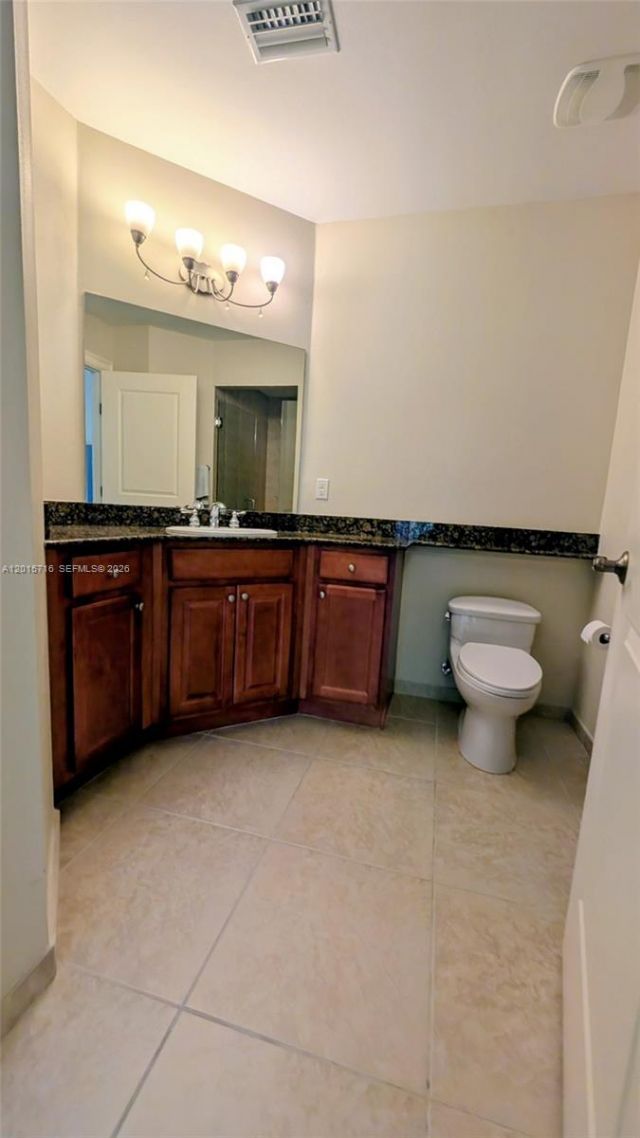 16101 Emerald Estates Dr, Unit 254, Weston, FL 33331 Photo