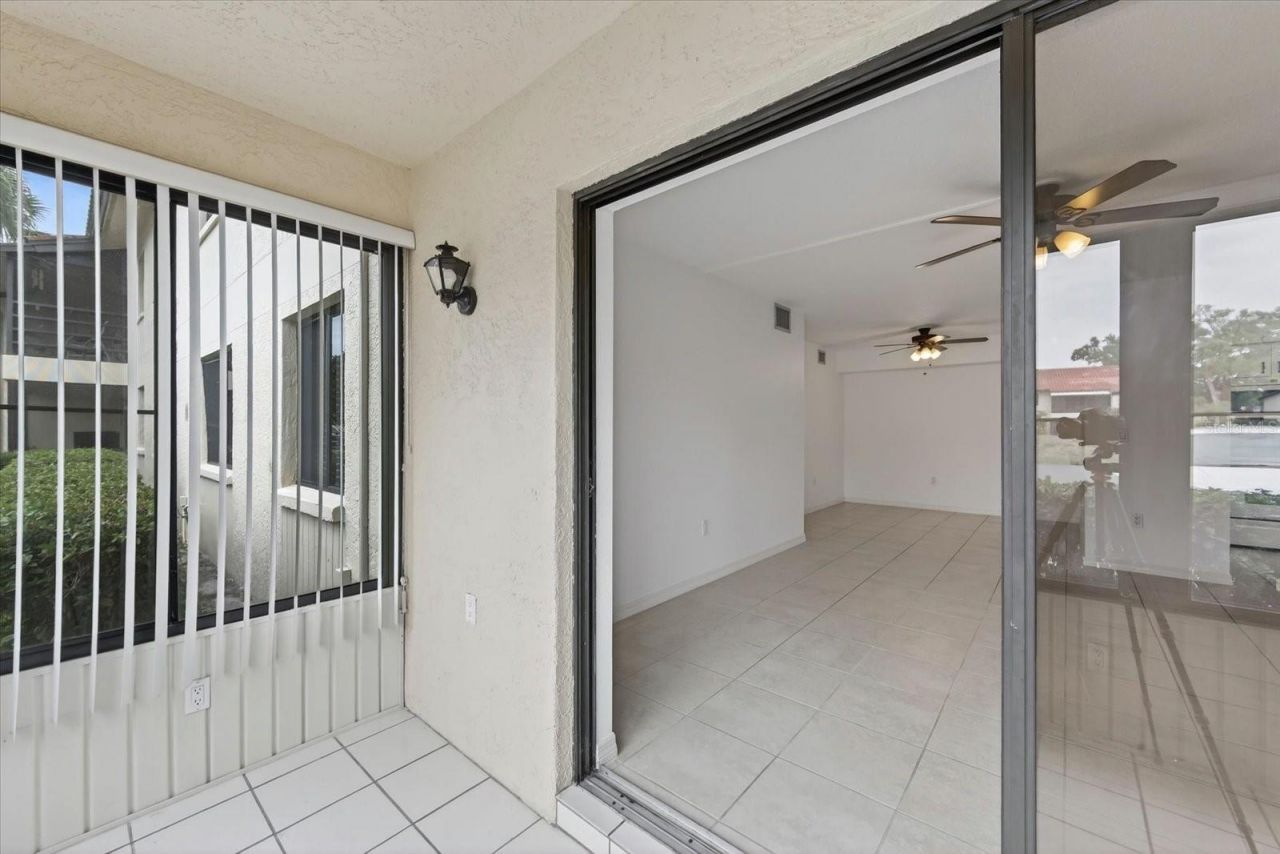5735 Gardens Drive, Unit 5735, Sarasota, FL 34243 Photo
