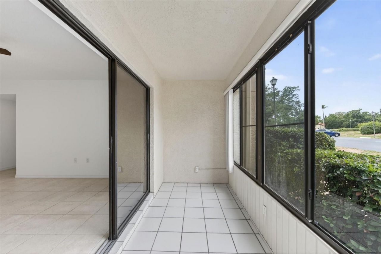 5735 Gardens Drive, Unit 5735, Sarasota, FL 34243 Photo