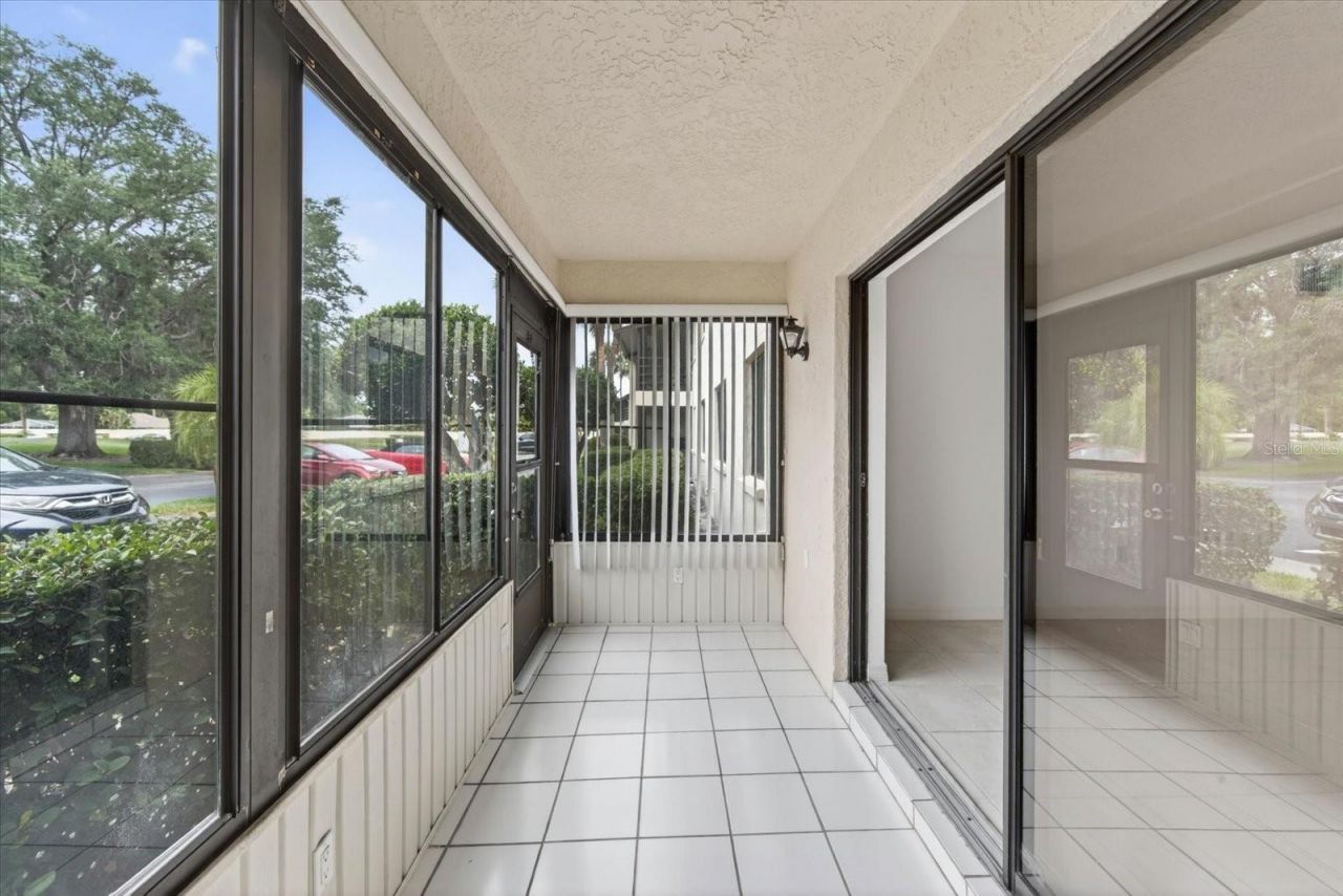 5735 Gardens Drive, Unit 5735, Sarasota, FL 34243 Photo