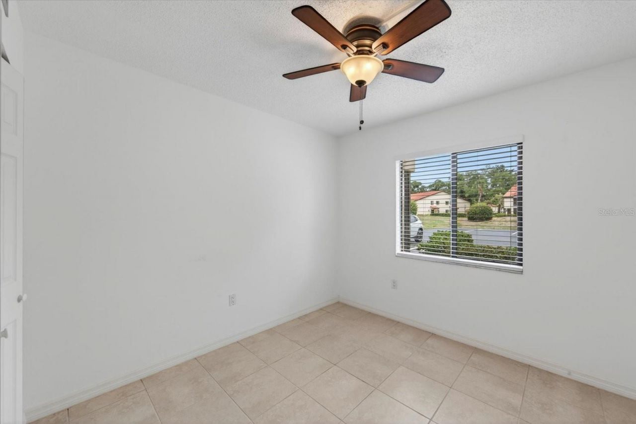 5735 Gardens Drive, Unit 5735, Sarasota, FL 34243 Photo
