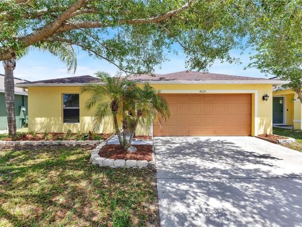 4629 CAVERNS DRIVE, KISSIMMEE, FL 34758