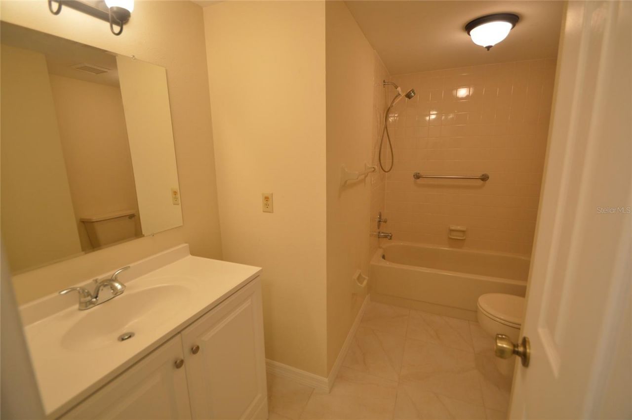12010 Proctor Loop , Unit 4, New Port Richey, FL 34654 Photo