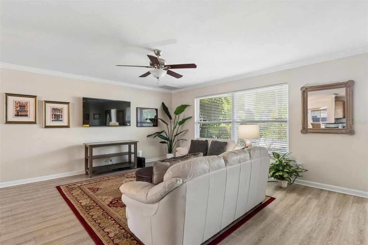 546 Gershwin Drive, Largo, FL 33771 Photo