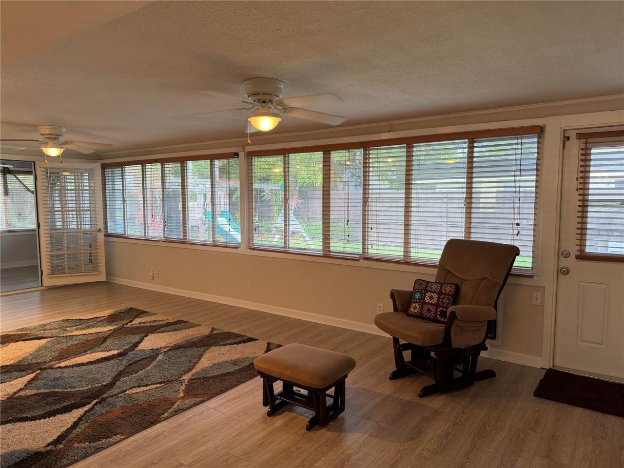 546 Gershwin Drive, Largo, FL 33771 Photo