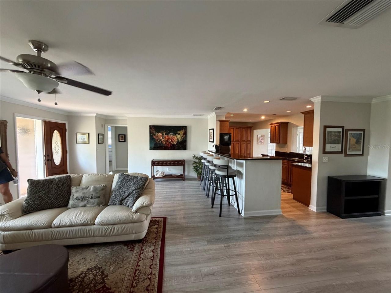 546 Gershwin Drive, Largo, FL 33771 Photo