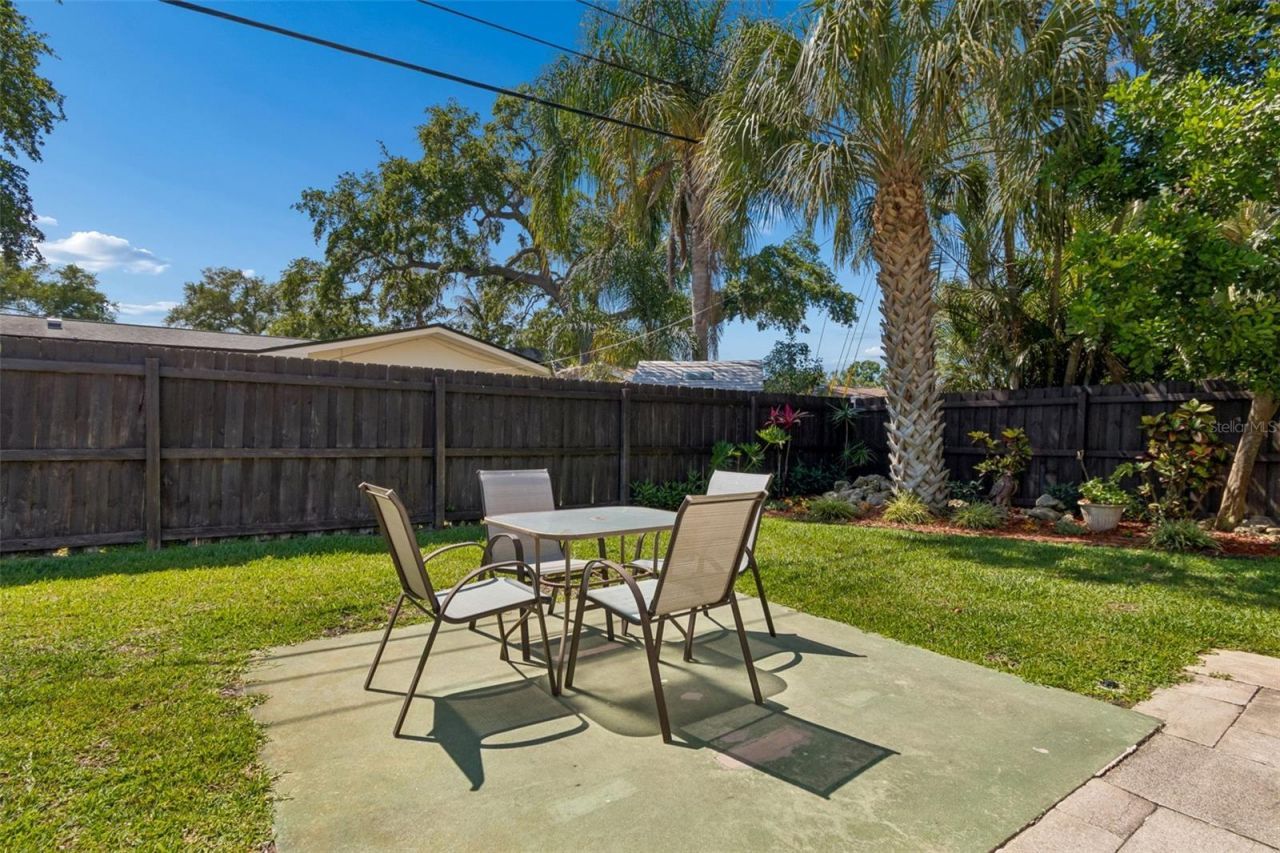 546 Gershwin Drive, Largo, FL 33771 Photo
