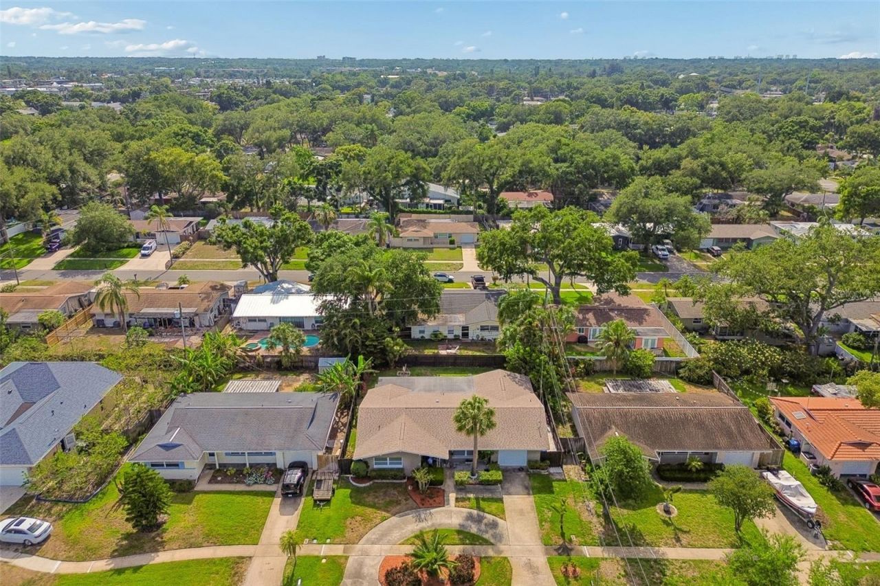 546 Gershwin Drive, Largo, FL 33771 Photo