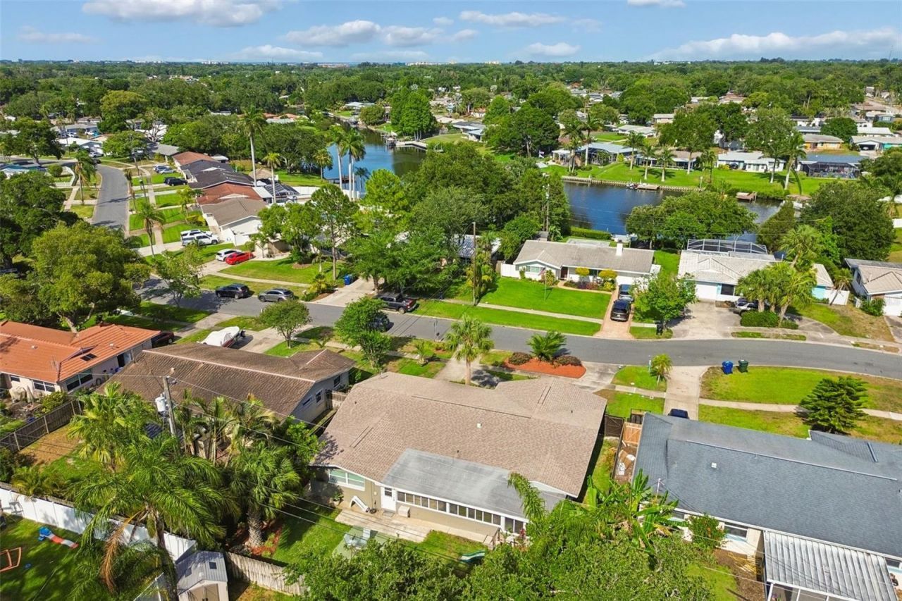 546 Gershwin Drive, Largo, FL 33771 Photo