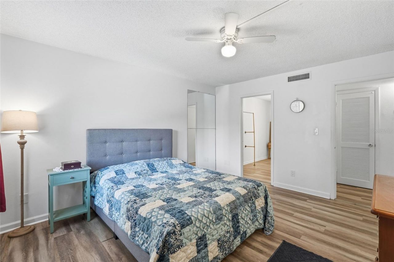 2366 E Mall Drive , Unit 403, Fort Myers, FL 33901 Photo