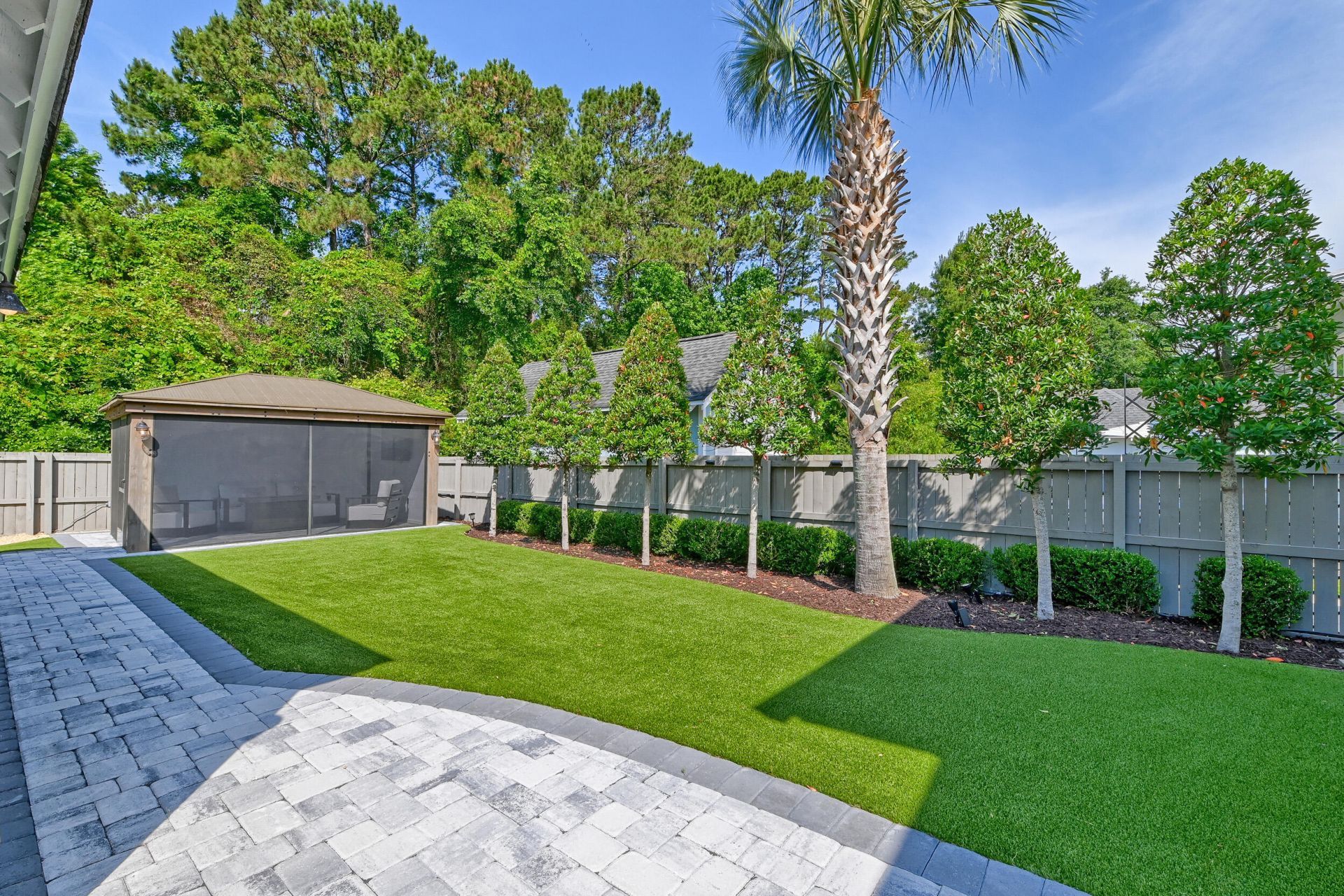 462 Bramson Court Photo 9