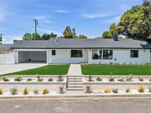 12621 Singing Wood Drive, Santa Ana, CA 92705