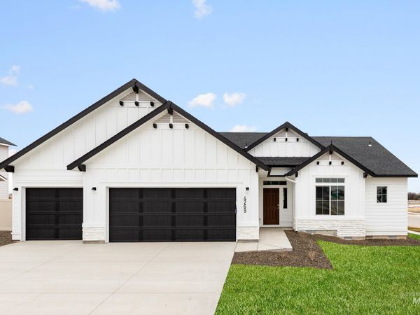 7055 E Marble Springs Dr, Nampa, ID 83687