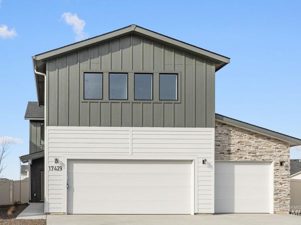 7122 E Kilkenny Ct, Nampa, ID 83687