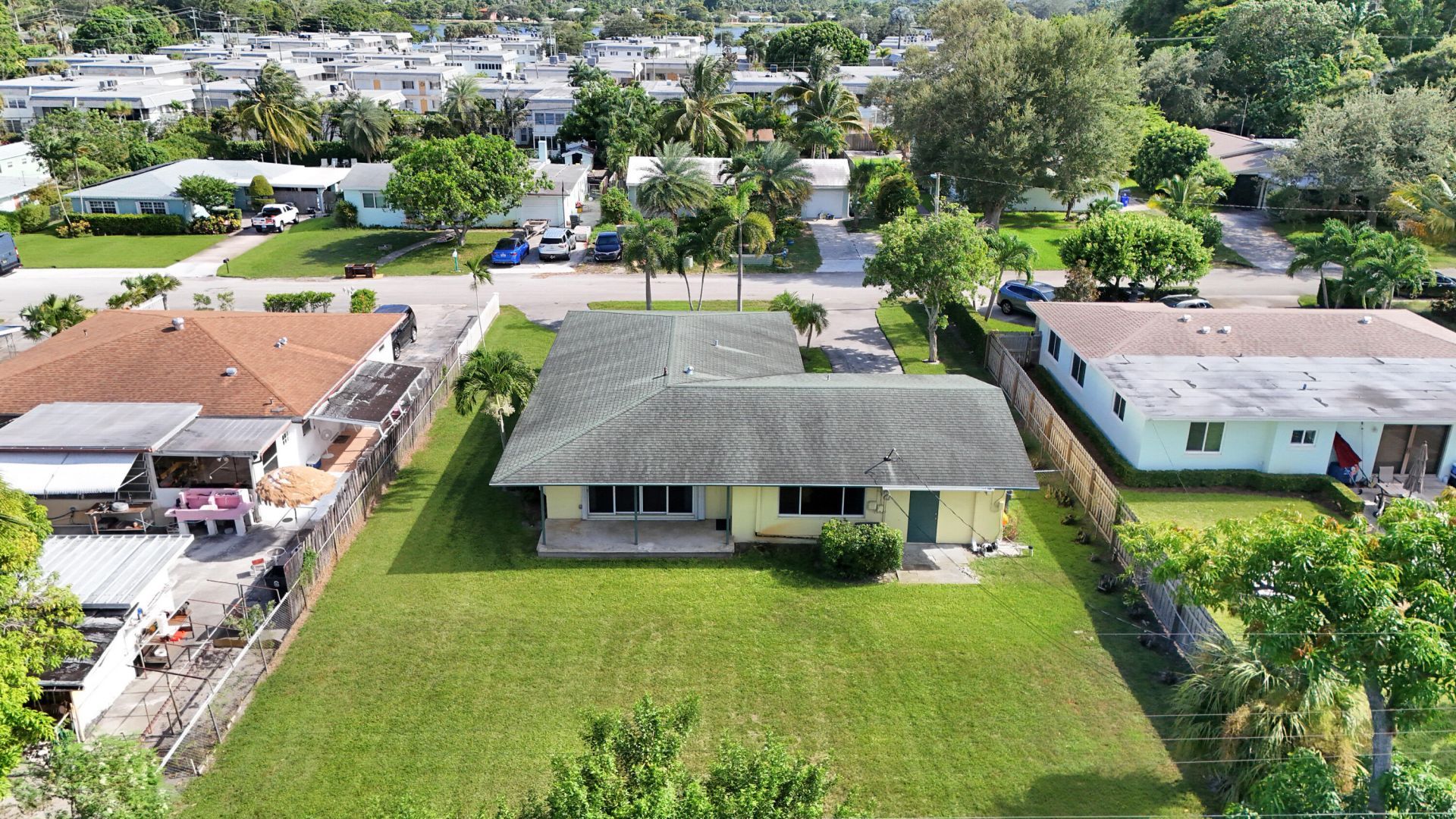 2022 Collier Avenue, Lake Worth, FL 33461 Photo