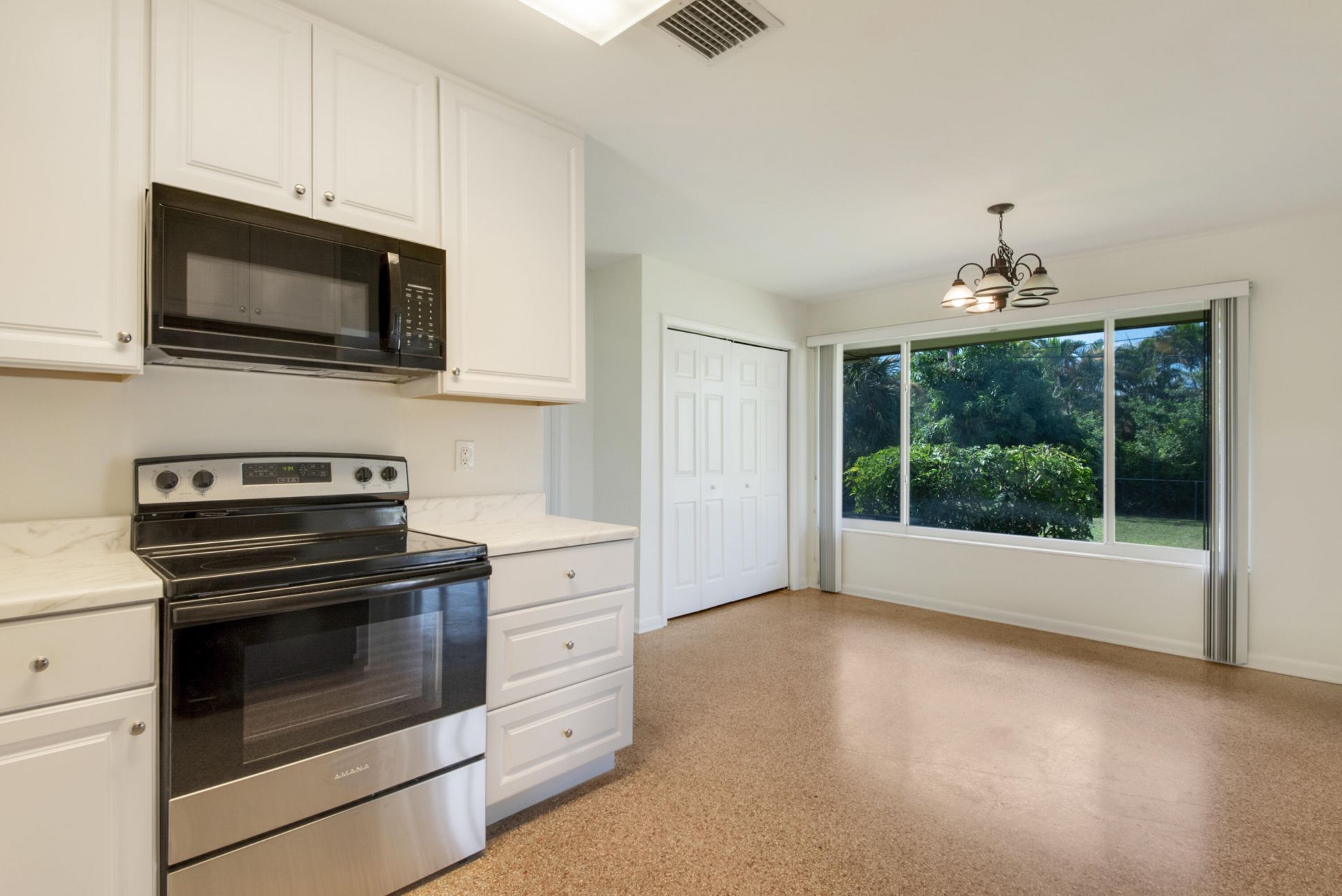2022 Collier Avenue, Lake Worth, FL 33461 Photo