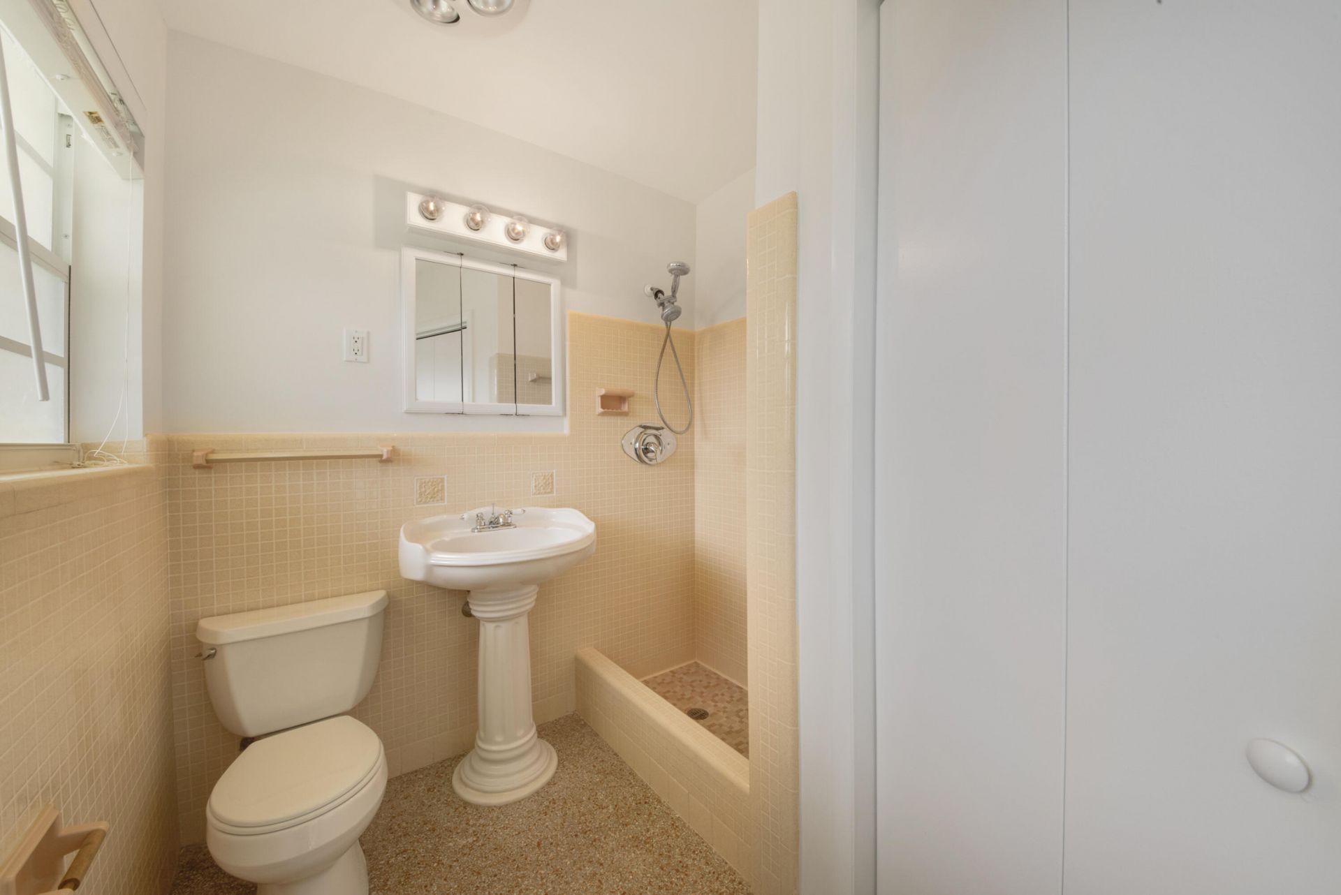 2022 Collier Avenue, Lake Worth, FL 33461 Photo