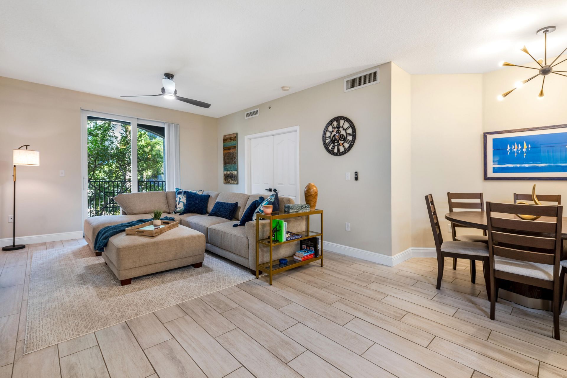 255 NE 3rd Avenue, Unit 2212, Delray Beach, FL 33444 Photo