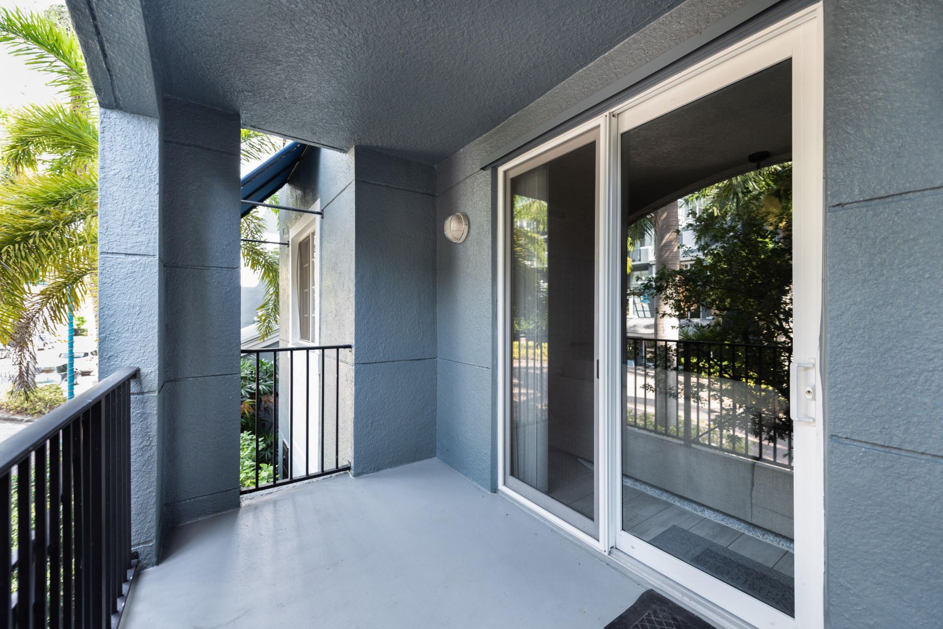 255 NE 3rd Avenue, Unit 2212, Delray Beach, FL 33444 Photo