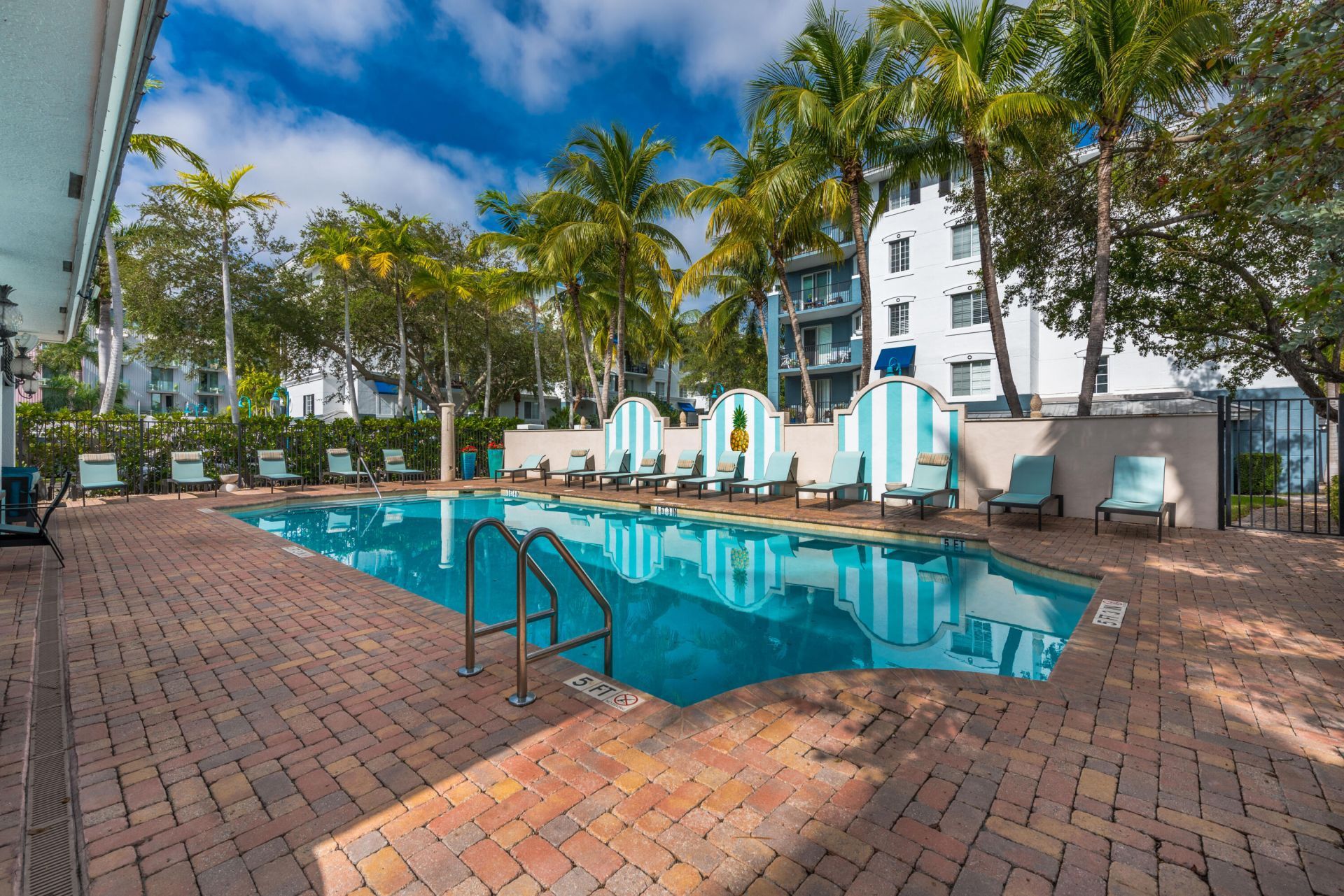 255 NE 3rd Avenue, Unit 2212, Delray Beach, FL 33444 Photo