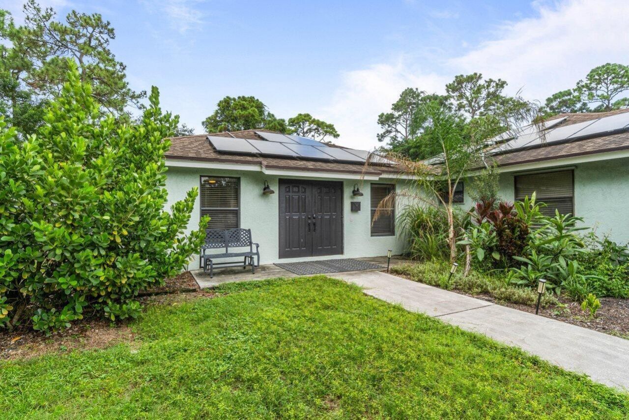 3303 Custer Avenue, Wellington, FL 33467 Photo