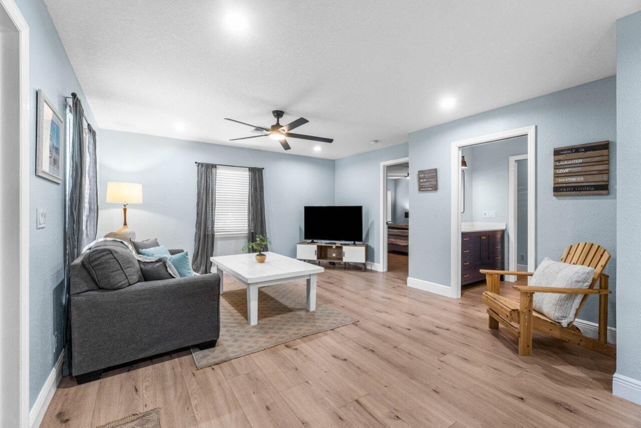 3303 Custer Avenue, Wellington, FL 33467 Photo