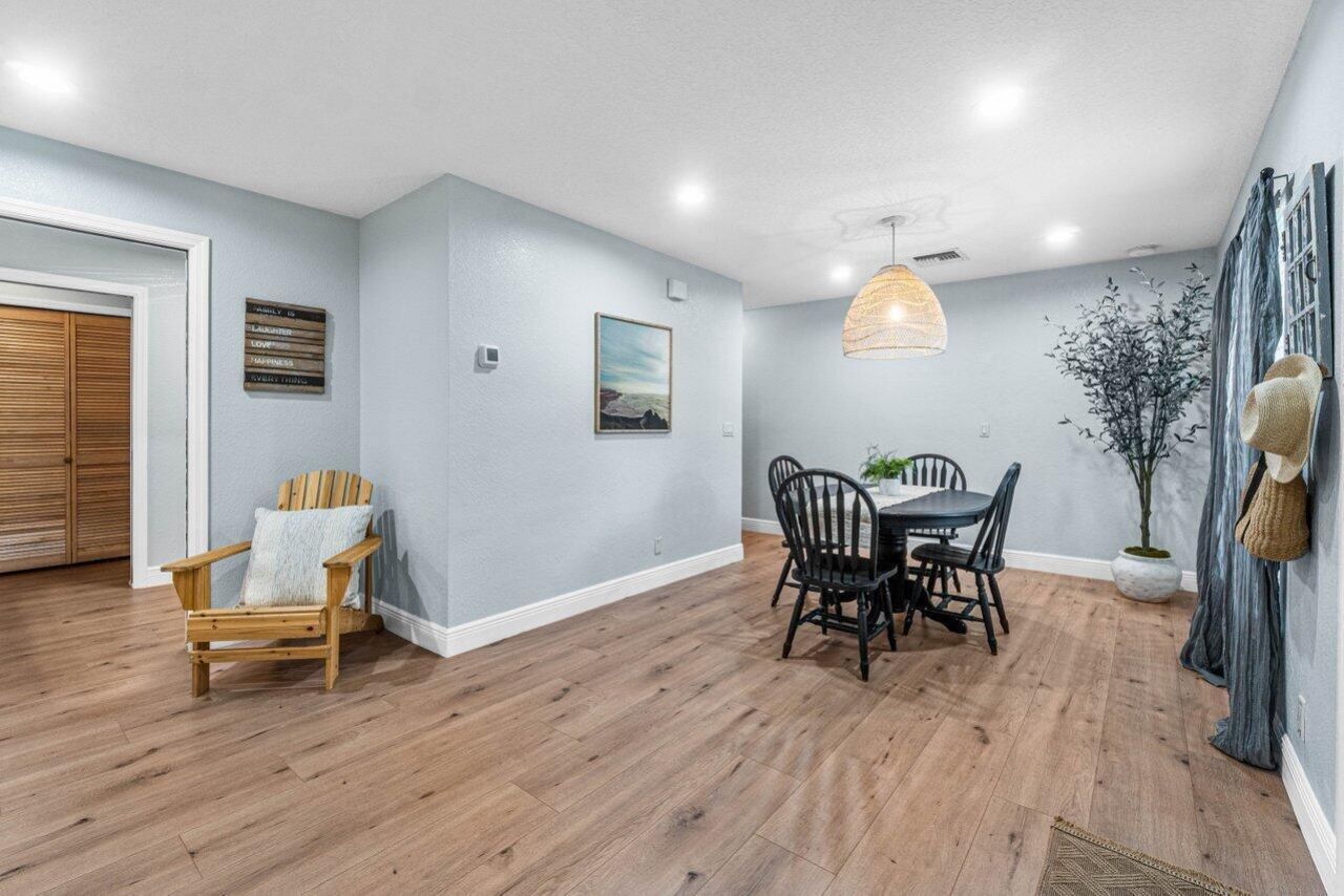 3303 Custer Avenue, Wellington, FL 33467 Photo