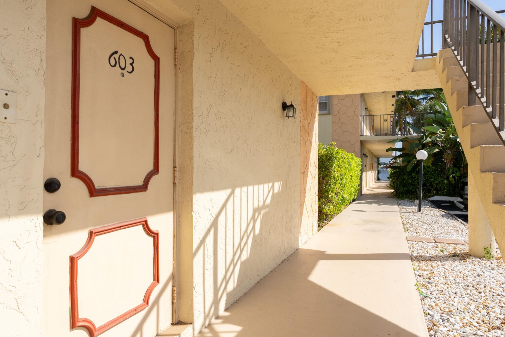 720 N Dixie Highway, Unit 603, Lantana, FL 33462 Photo