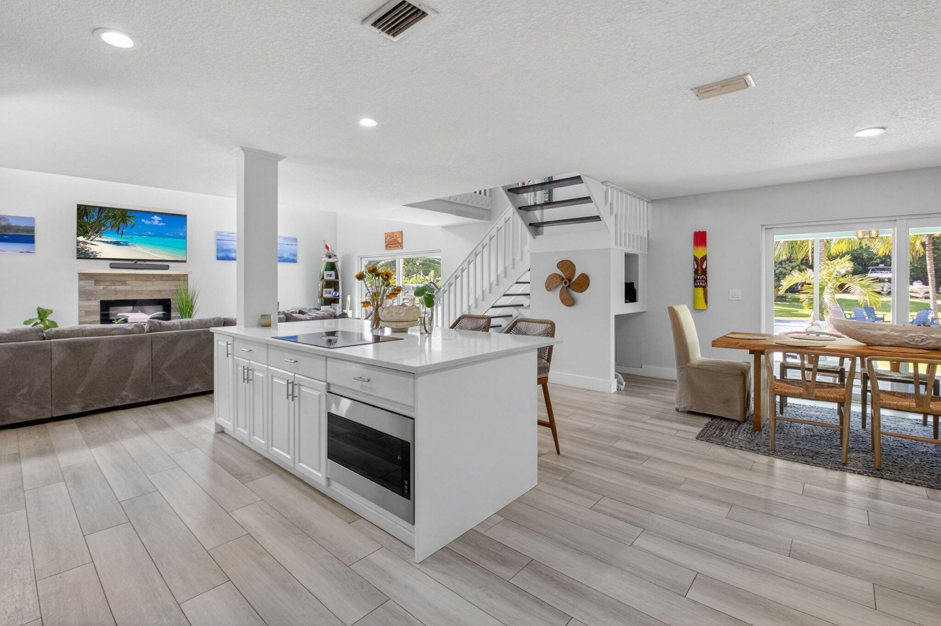 6701 Hillside Lane, Lake Worth, FL 33462 Photo