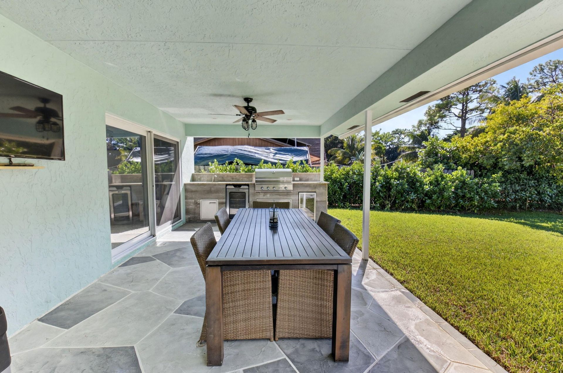 6701 Hillside Lane, Lake Worth, FL 33462 Photo