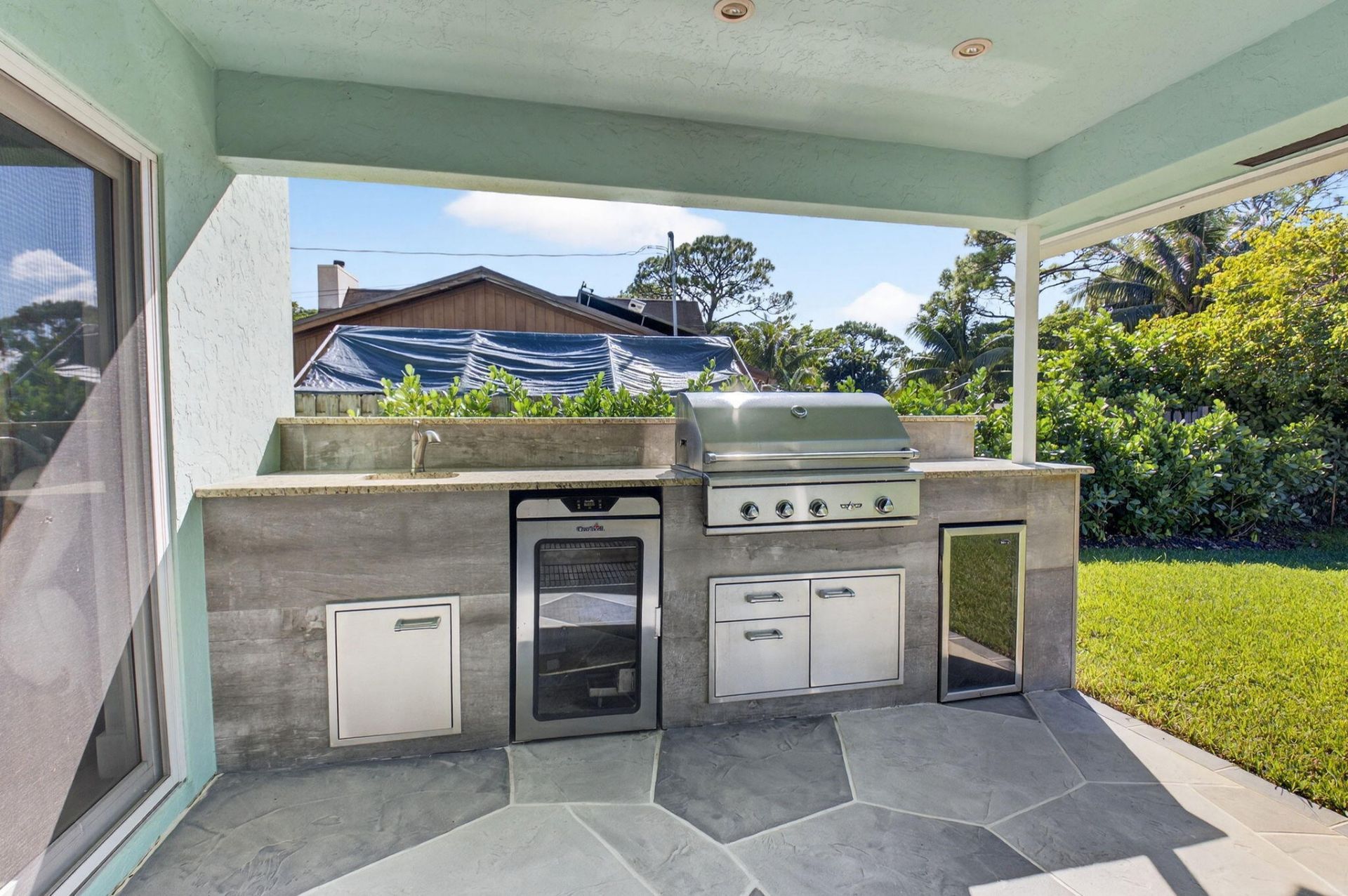 6701 Hillside Lane, Lake Worth, FL 33462 Photo