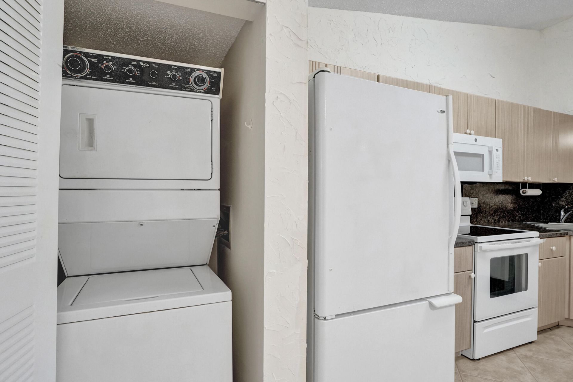 7243 S Devon Drive, Tamarac, FL 33321 Photo